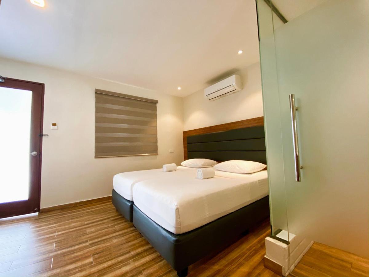 The Hub District Garden Suites Pasay Zewnętrze zdjęcie
