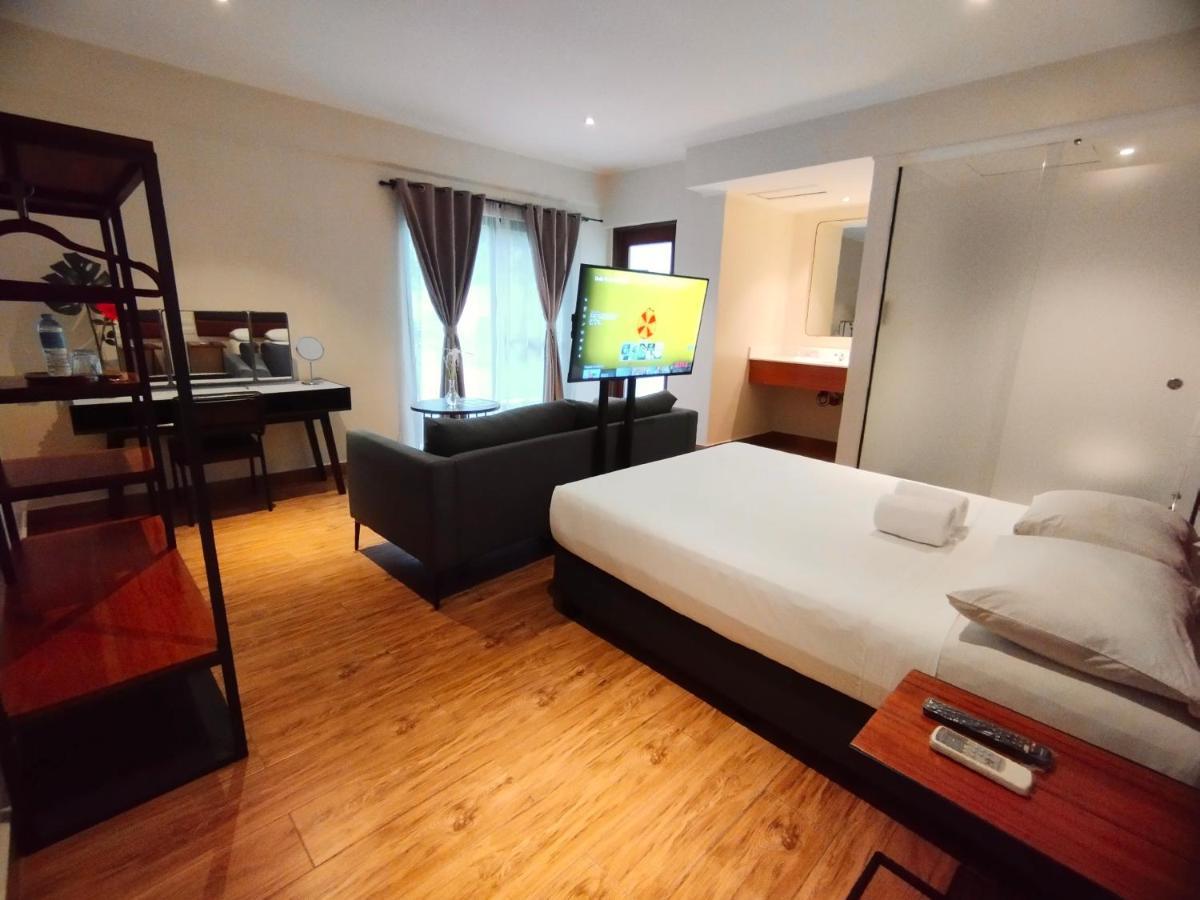 The Hub District Garden Suites Pasay Zewnętrze zdjęcie