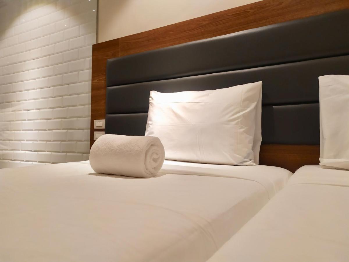 The Hub District Garden Suites Pasay Zewnętrze zdjęcie